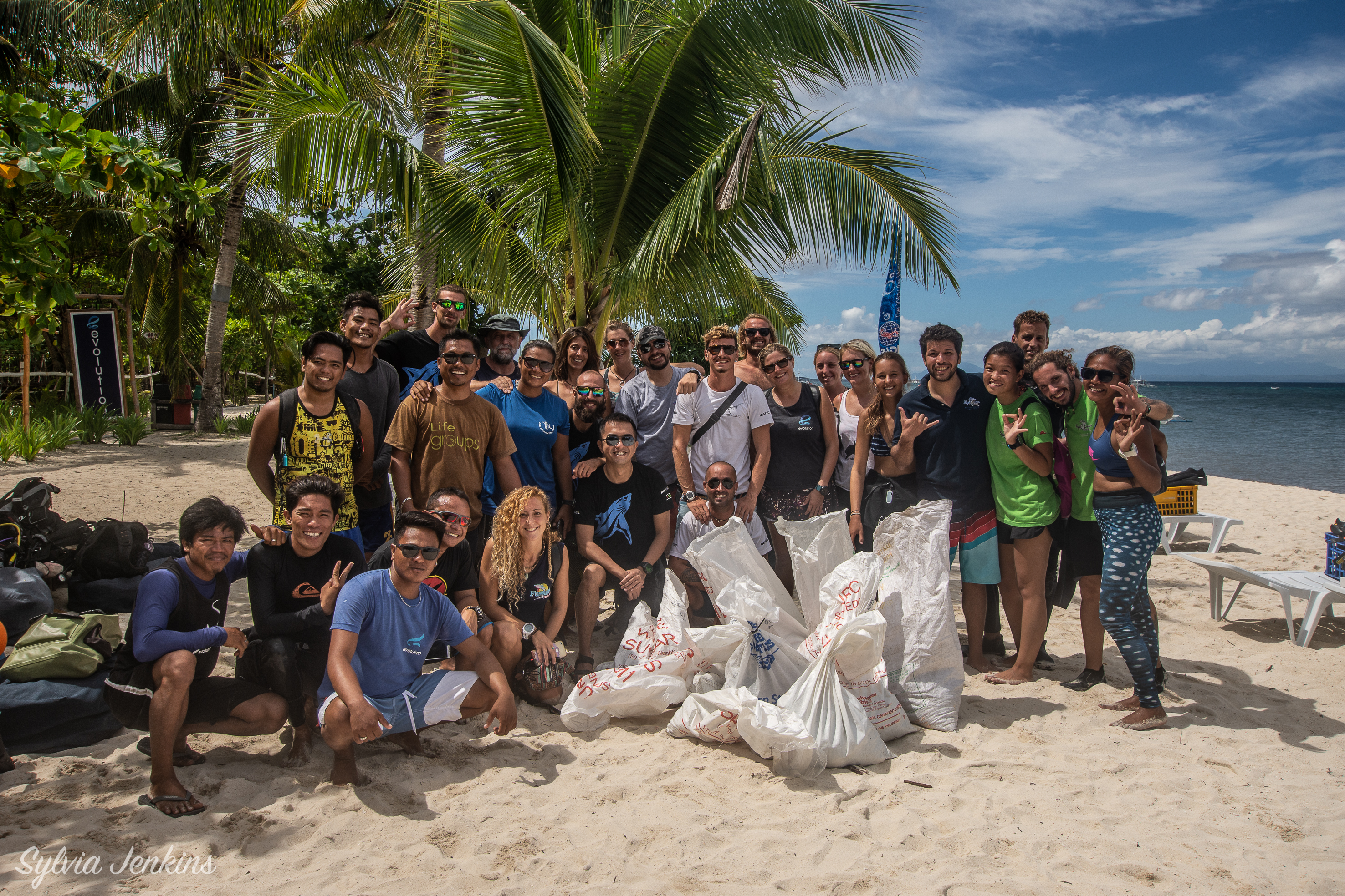 image of ghost net busters team Malapascua