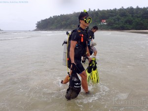 divers returned with trash