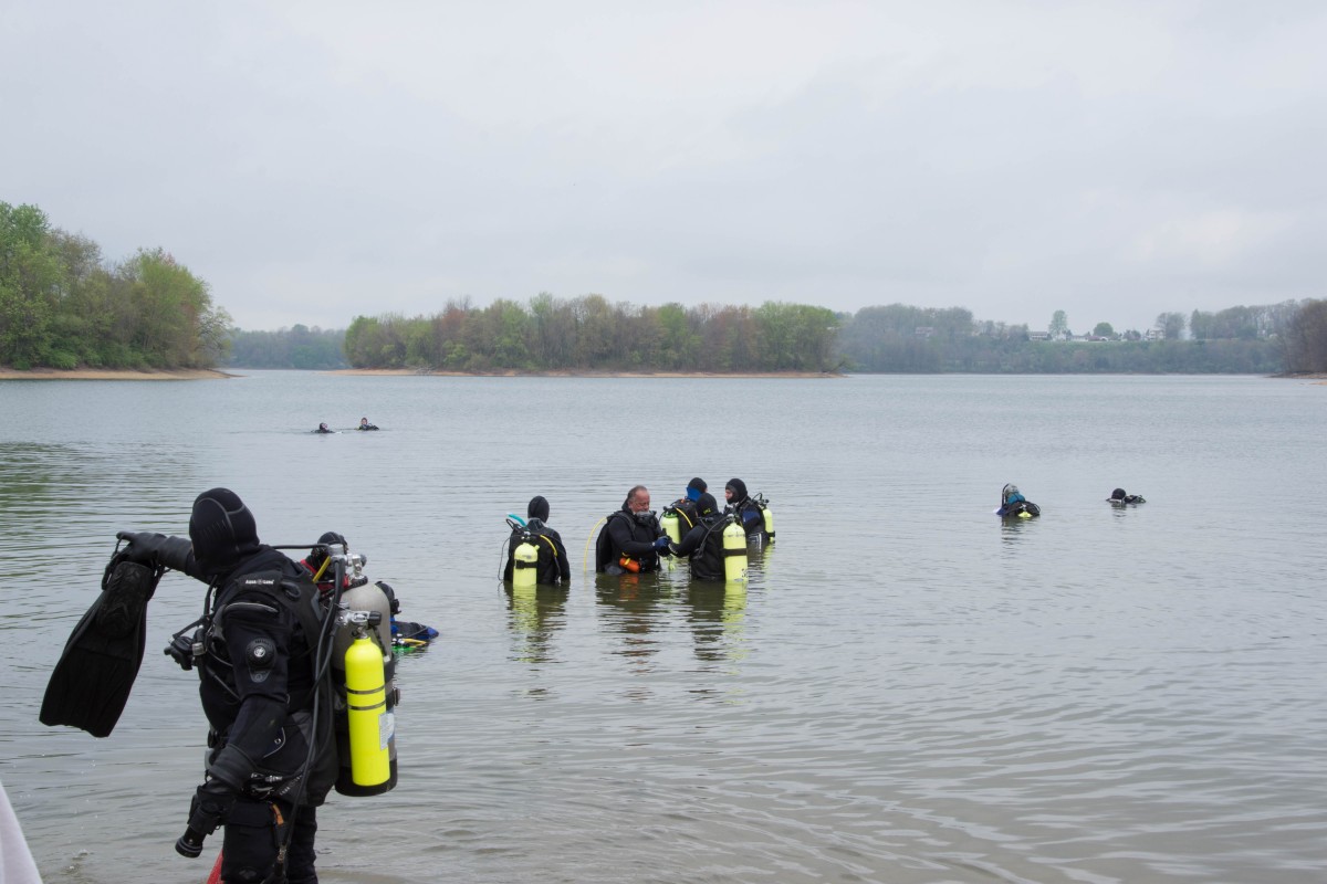 Diving in the lake