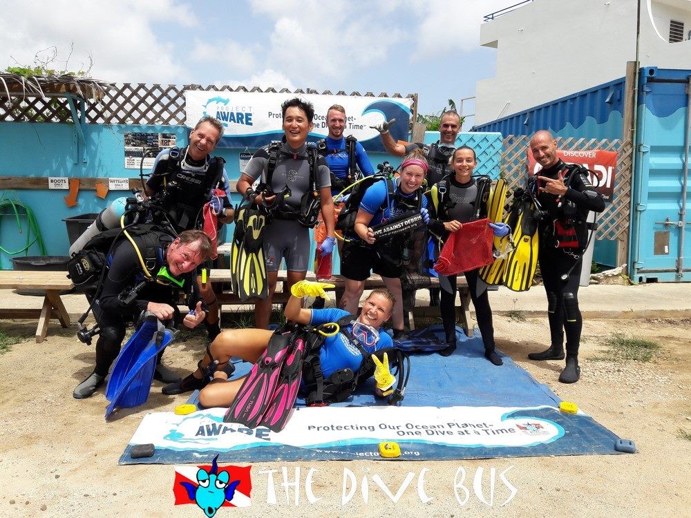 The Dive Bus, Curacao