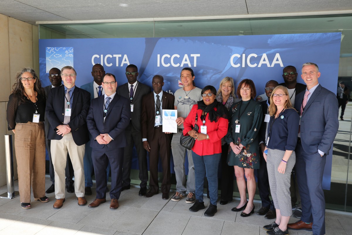 image of petition handover ICCAT 2019